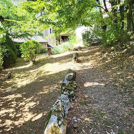 Agreable Avec Parking, Centre-ville. Apartmán